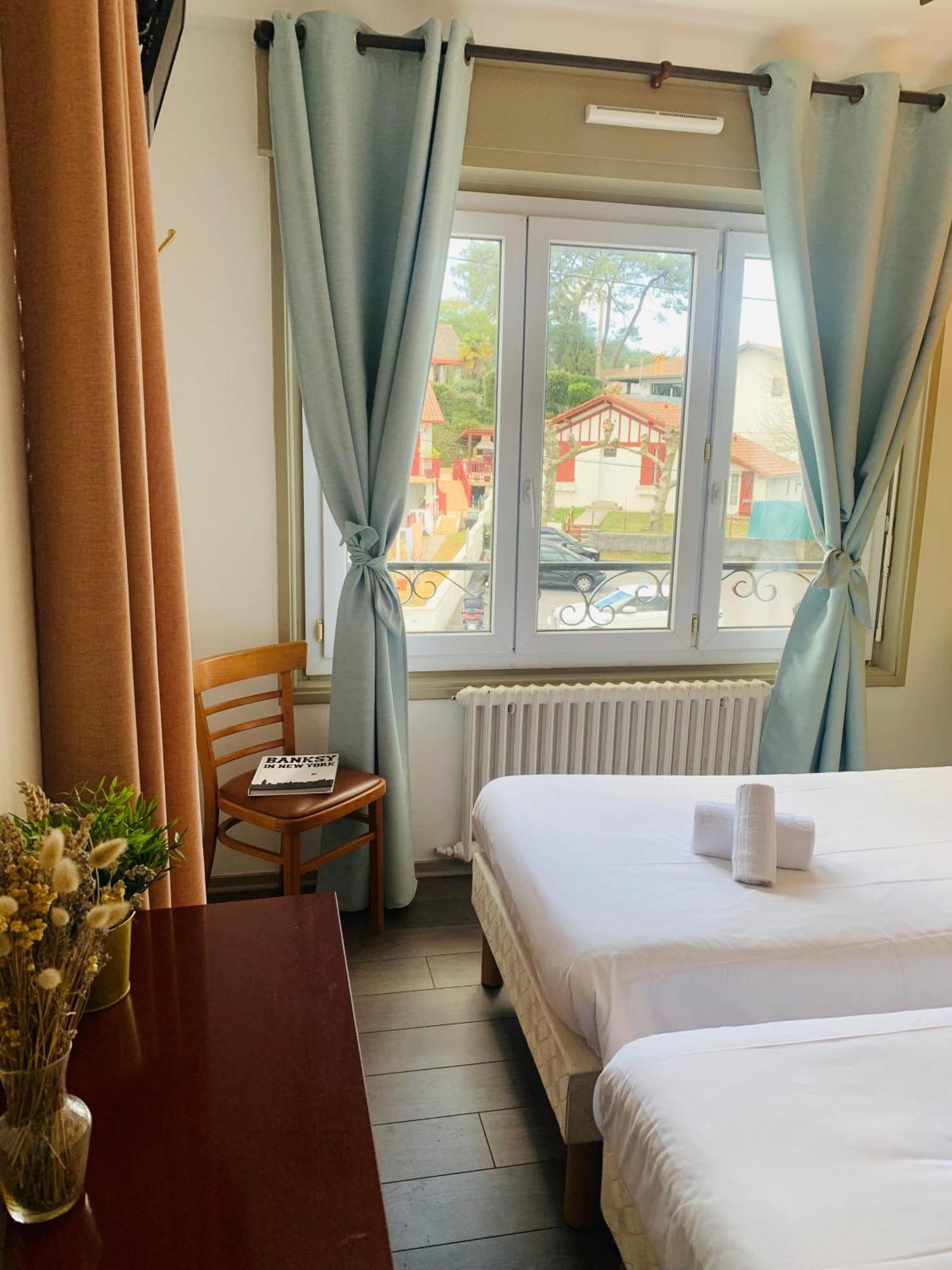 Hotel Fine Англе Екстериор снимка